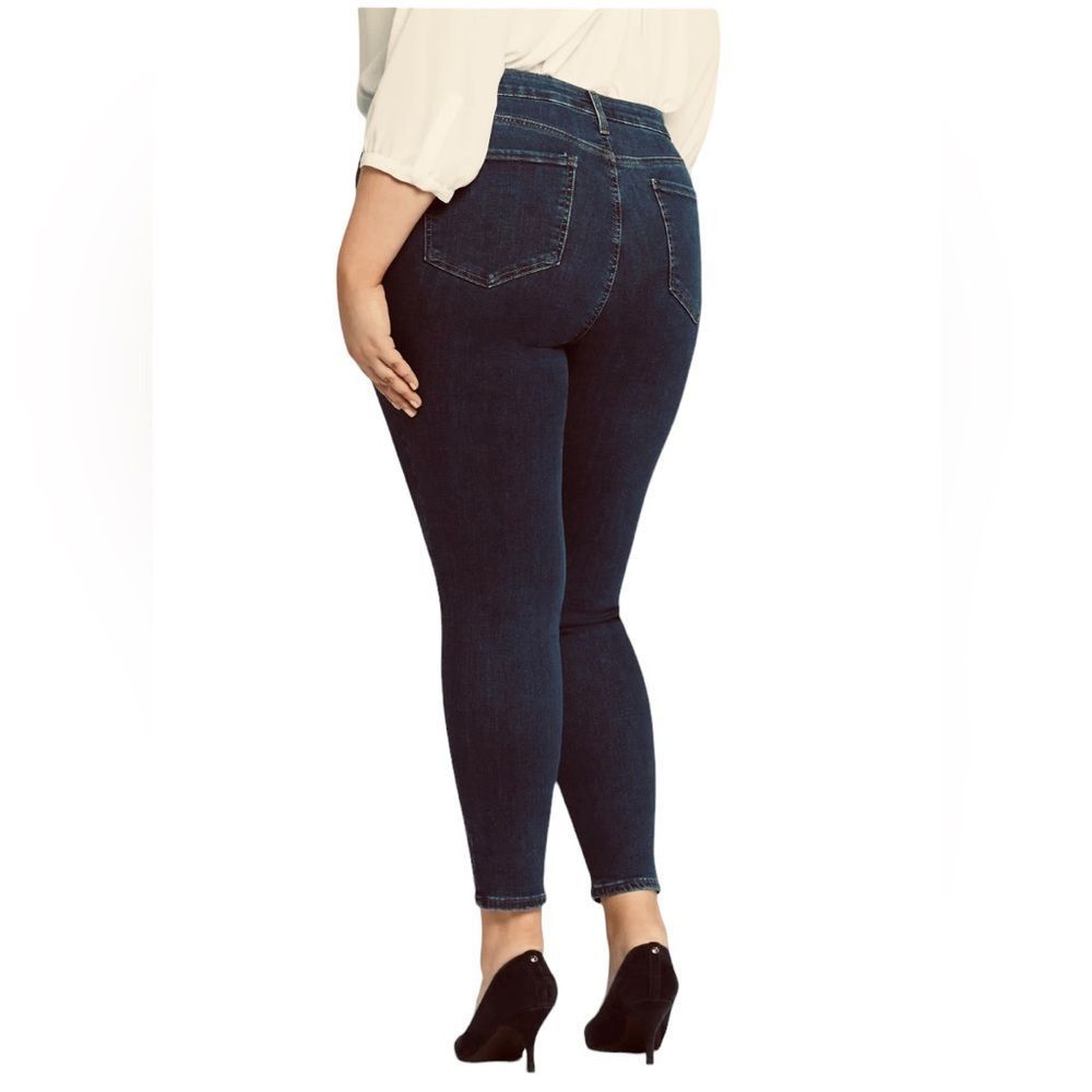 NYDJ Women’s Skinny Lift Tuck Technology Dark Wash Jean Size 16 New With Tags